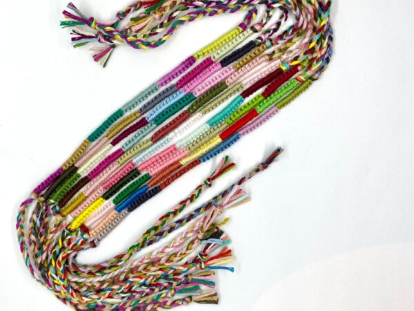 10 Friendship Bracelets, Wish Bracelet Nineties Kids Small Gifts, Party Favors Goody Bag Prize, Adjustable Colourful Wristband