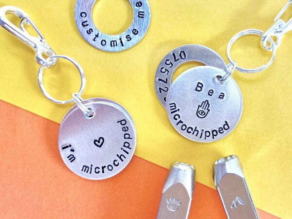 Pet Tag, Hidden Phone Number, Custom Dog Puppy or Cat ID Disc, Personalised Name New Pets Gift, Hand Crafted Round Silver Aluminium